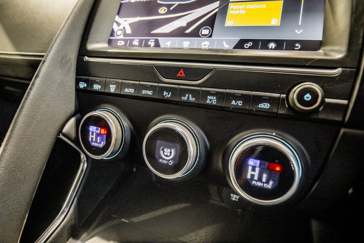 Used Jaguar E-Pace 2019 for sale - 76989383: Photo 32