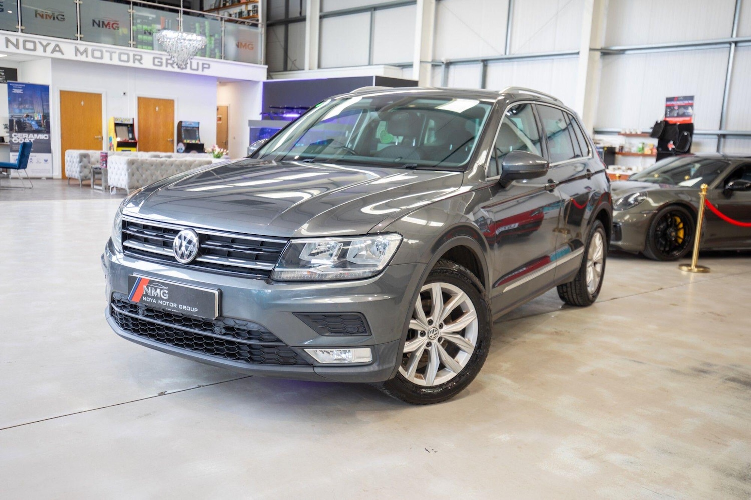 Used Volkswagen Tiguan 2017 for sale - 78204466: Photo 4