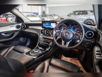 Used Mercedes-Benz C Class 2018 for sale - 76824965: Photo