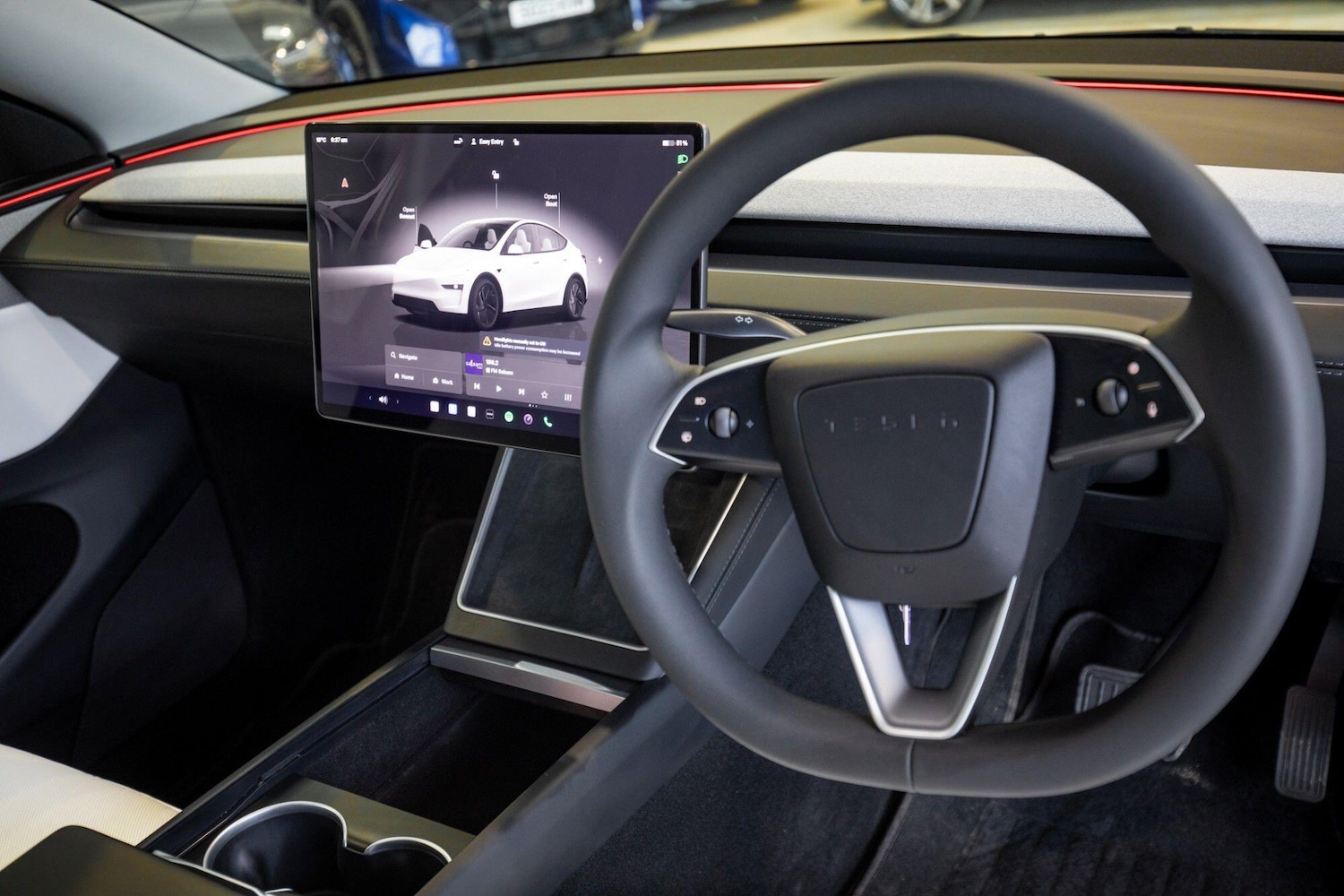 Used Tesla Model Y 2025 for sale - 78007710: Photo 2