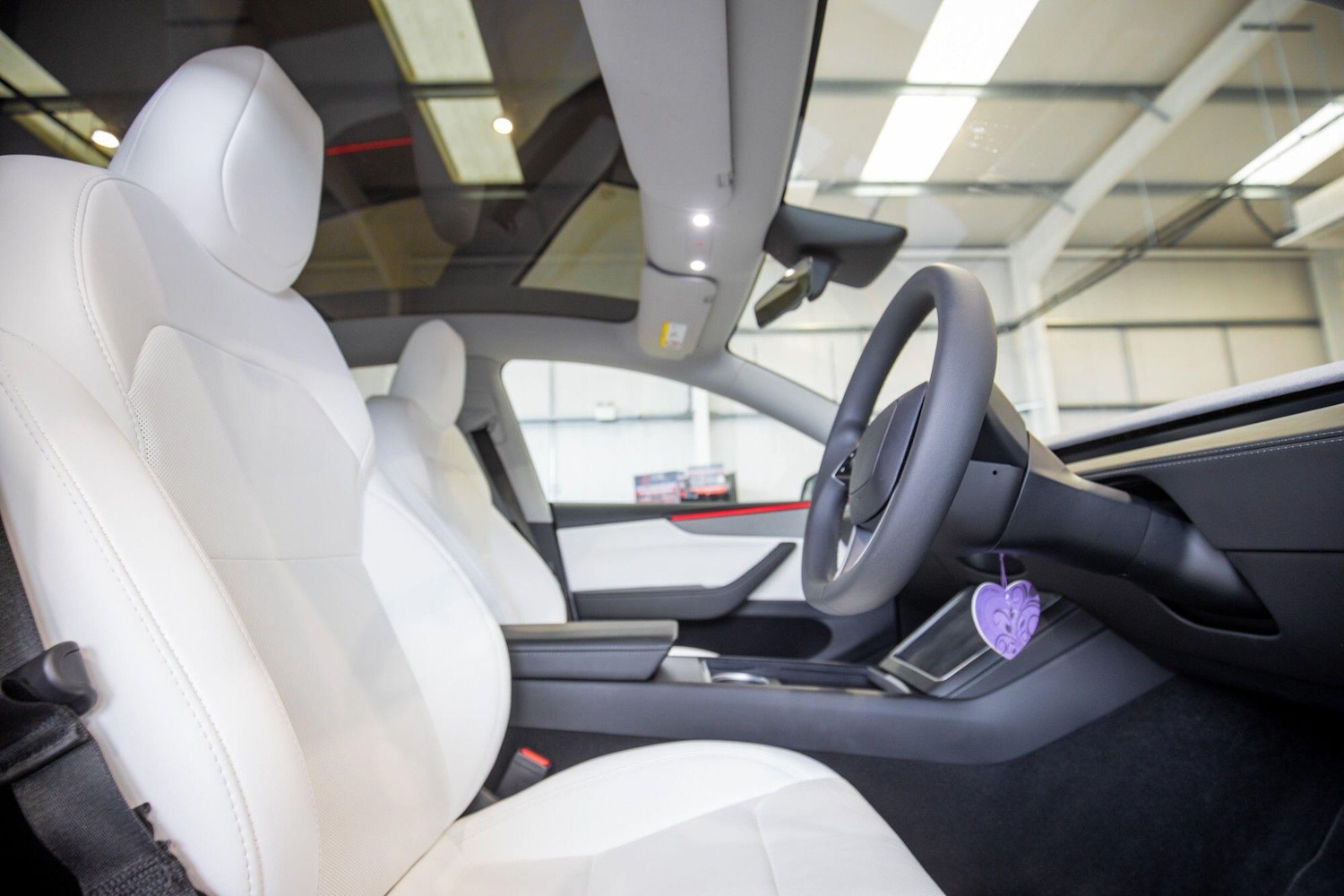 Used Tesla Model Y 2025 for sale - 78007710: Photo 3