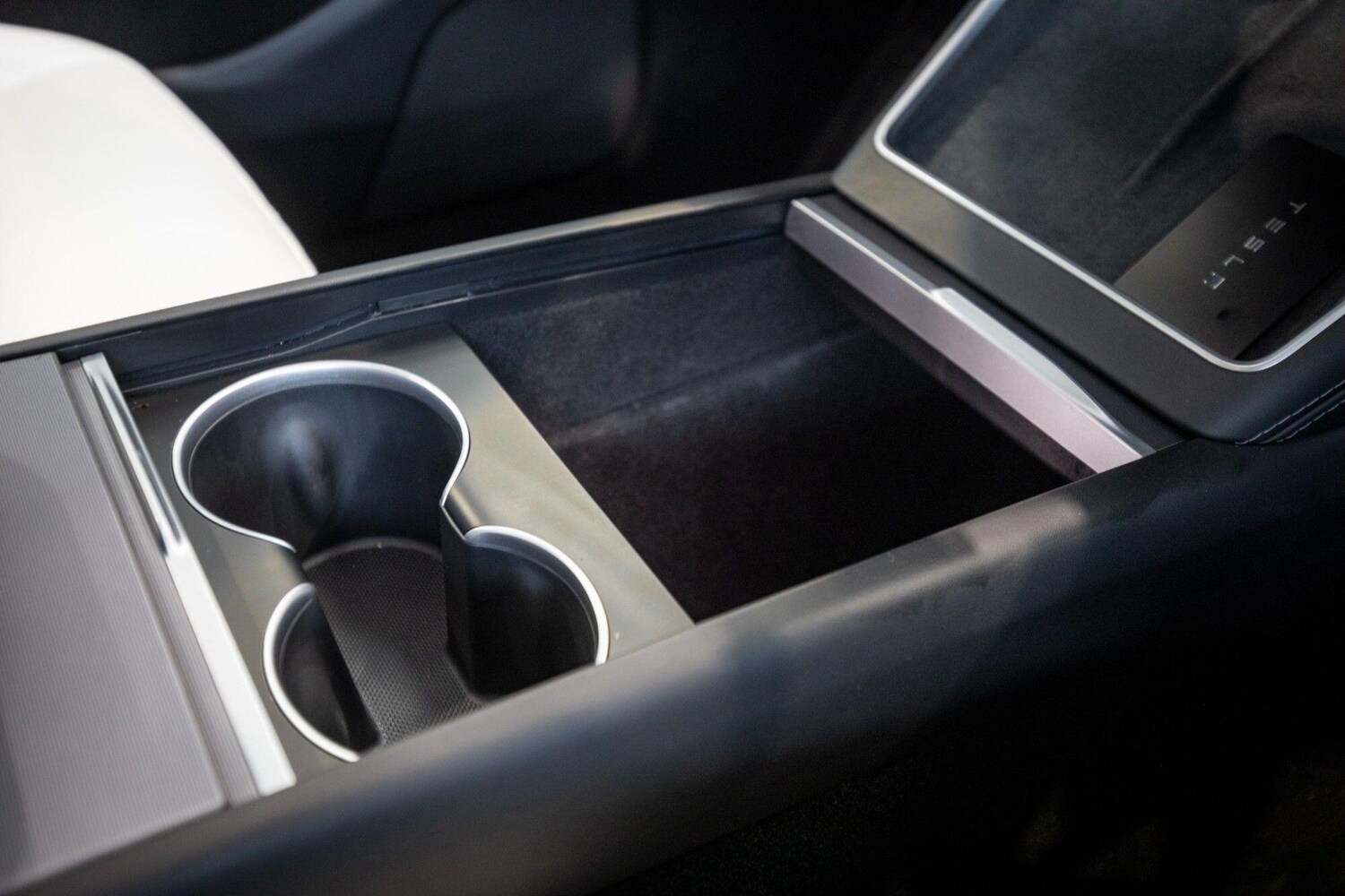 Used Tesla Model Y 2025 for sale - 78007710: Photo 30