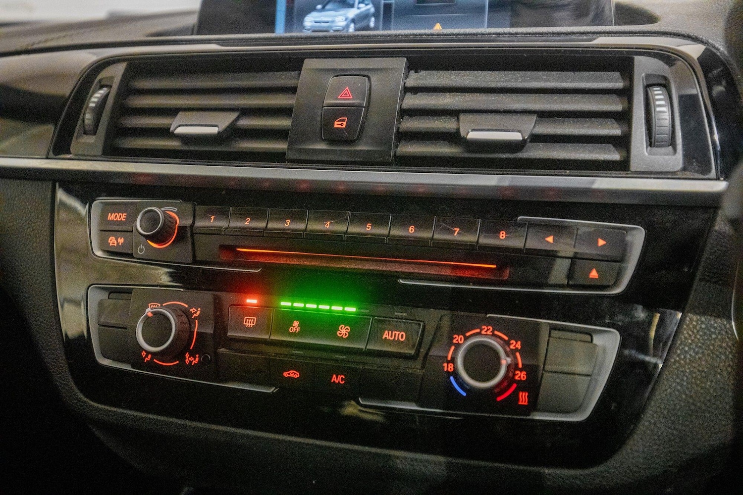 Used BMW 1 Series 2017 for sale - 77144164: Photo 24