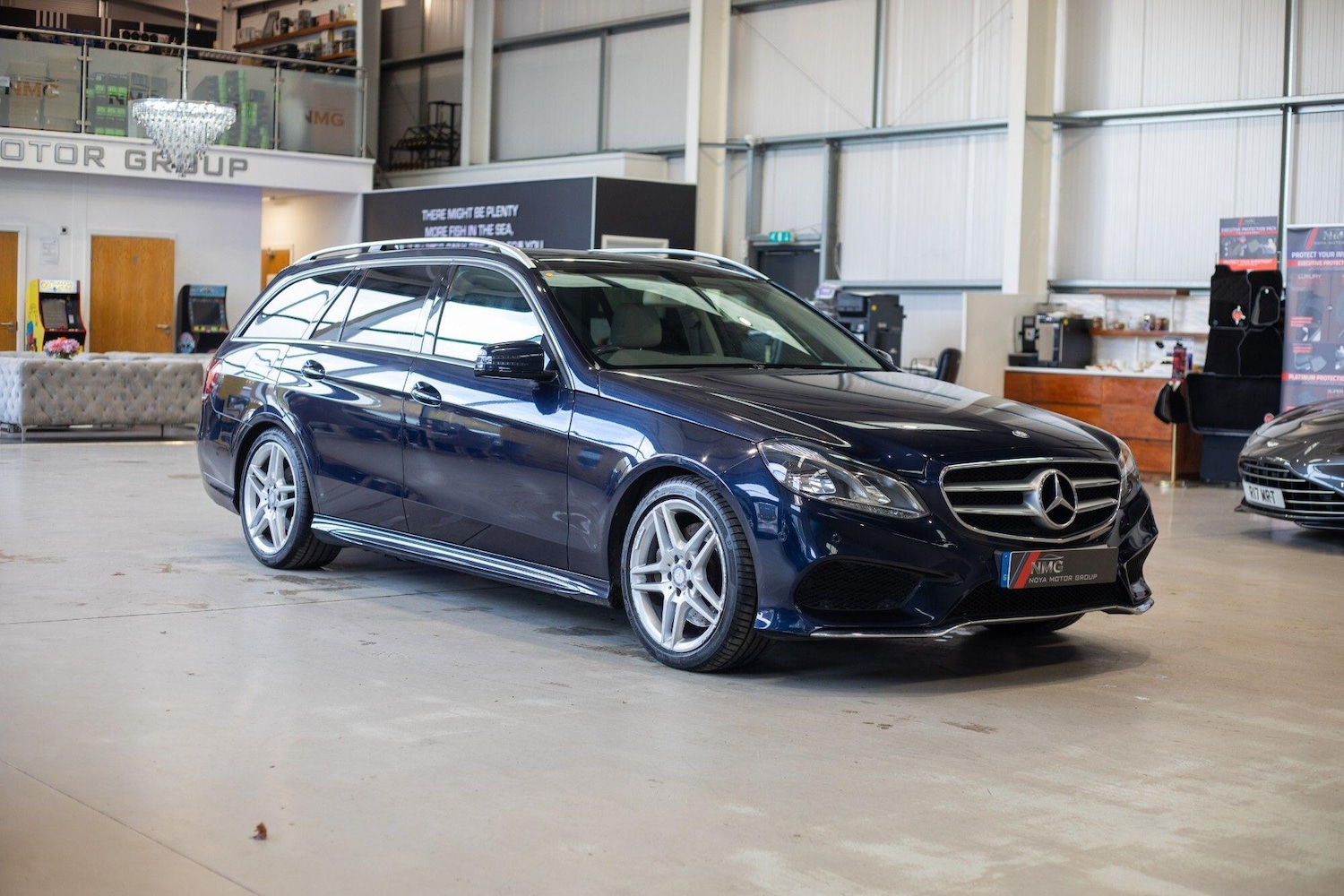 Used Mercedes-Benz E Class 2013 for sale - 76926121: Photo 7