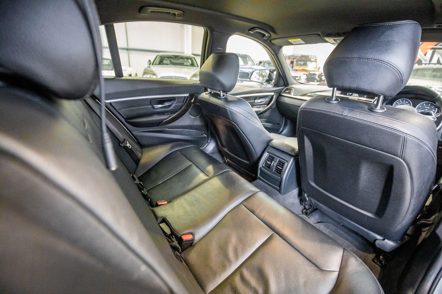 Used BMW 3 Series 2017 for sale - 77671925: Photo 13