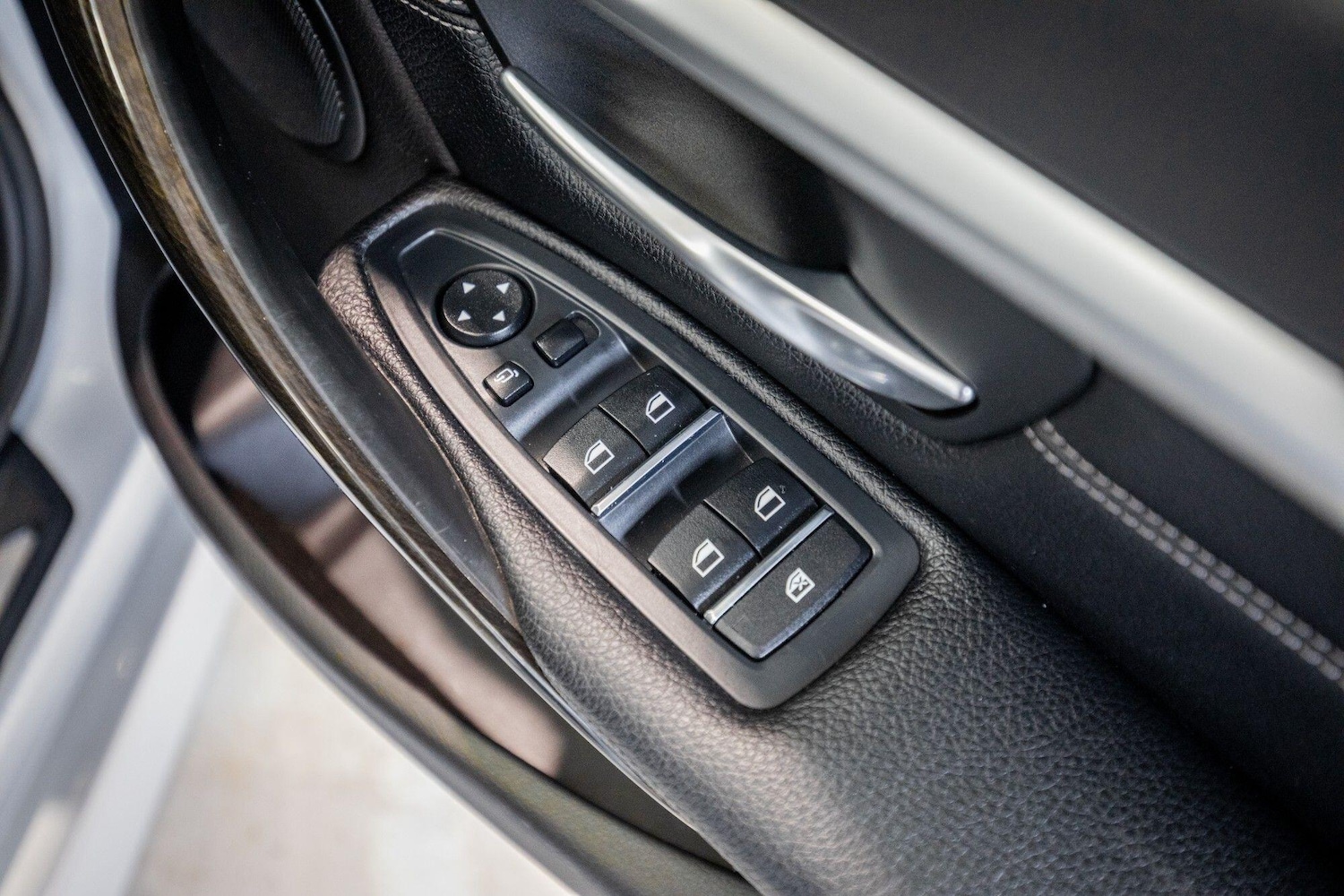 Used BMW 3 Series 2017 for sale - 77671925: Photo 15