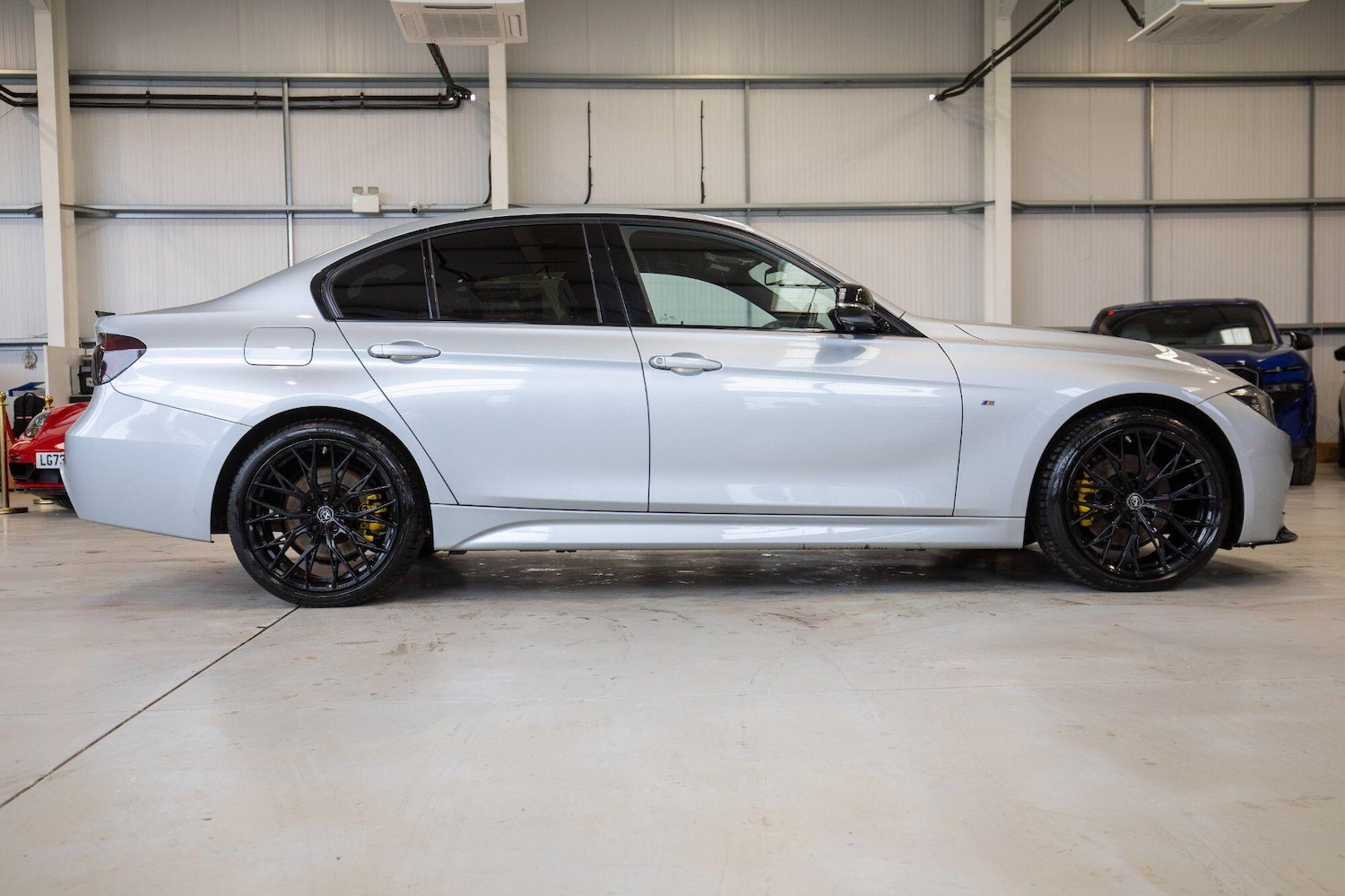 Used BMW 3 Series 2017 for sale - 77671925: Photo 9