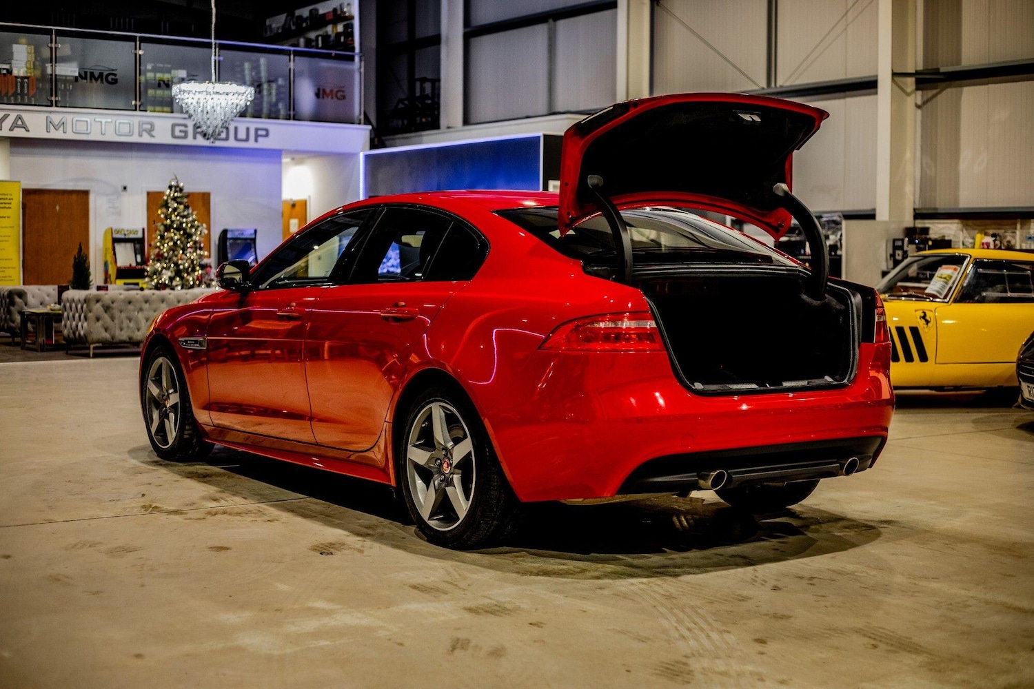 Used Jaguar XE 2019 for sale - 77565172: Photo 40