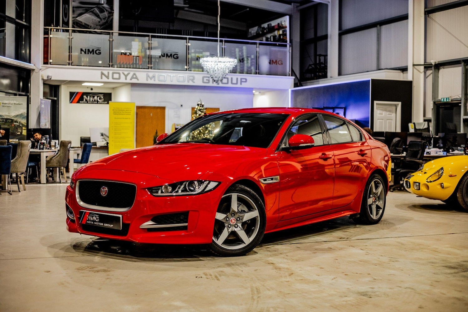 Used Jaguar XE 2019 for sale - 77565172: Photo 6