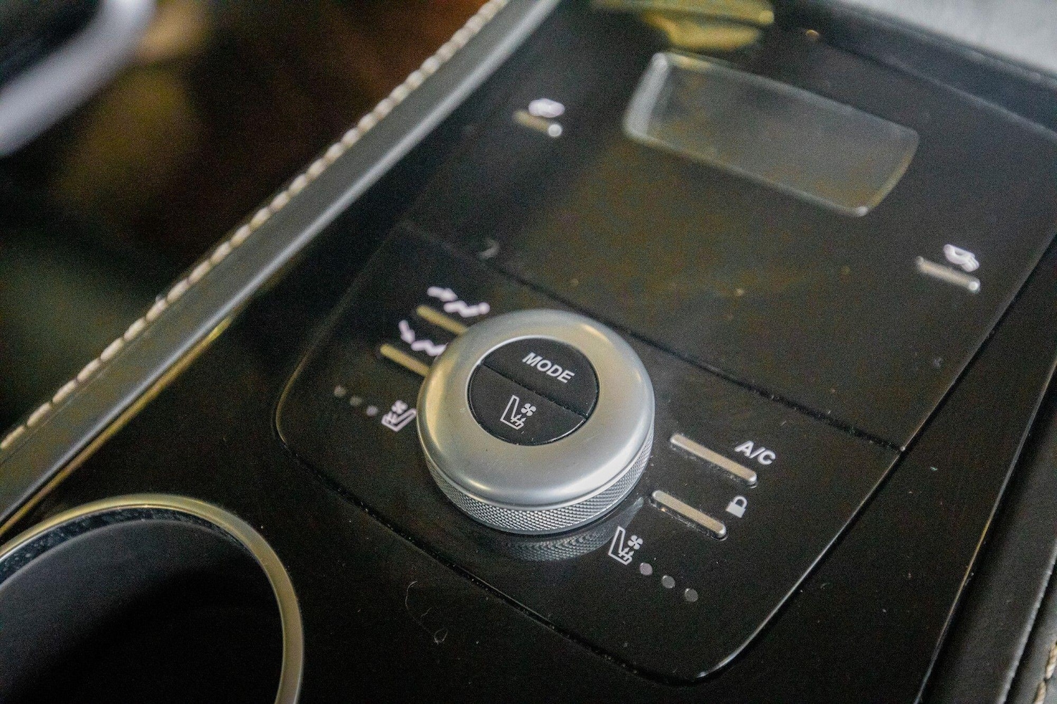 Used Aston Martin Rapide for sale - 76824618: Photo 19