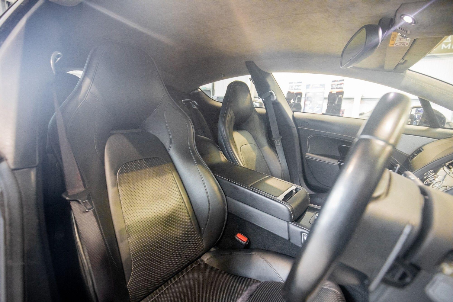 Used Aston Martin Rapide for sale - 76824618: Photo 3