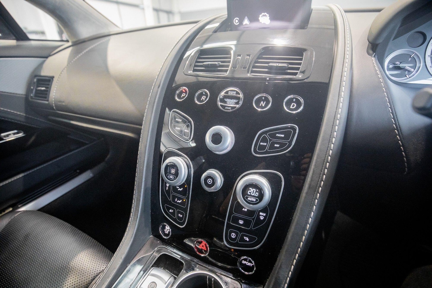 Used Aston Martin Rapide for sale - 76824618: Photo 41