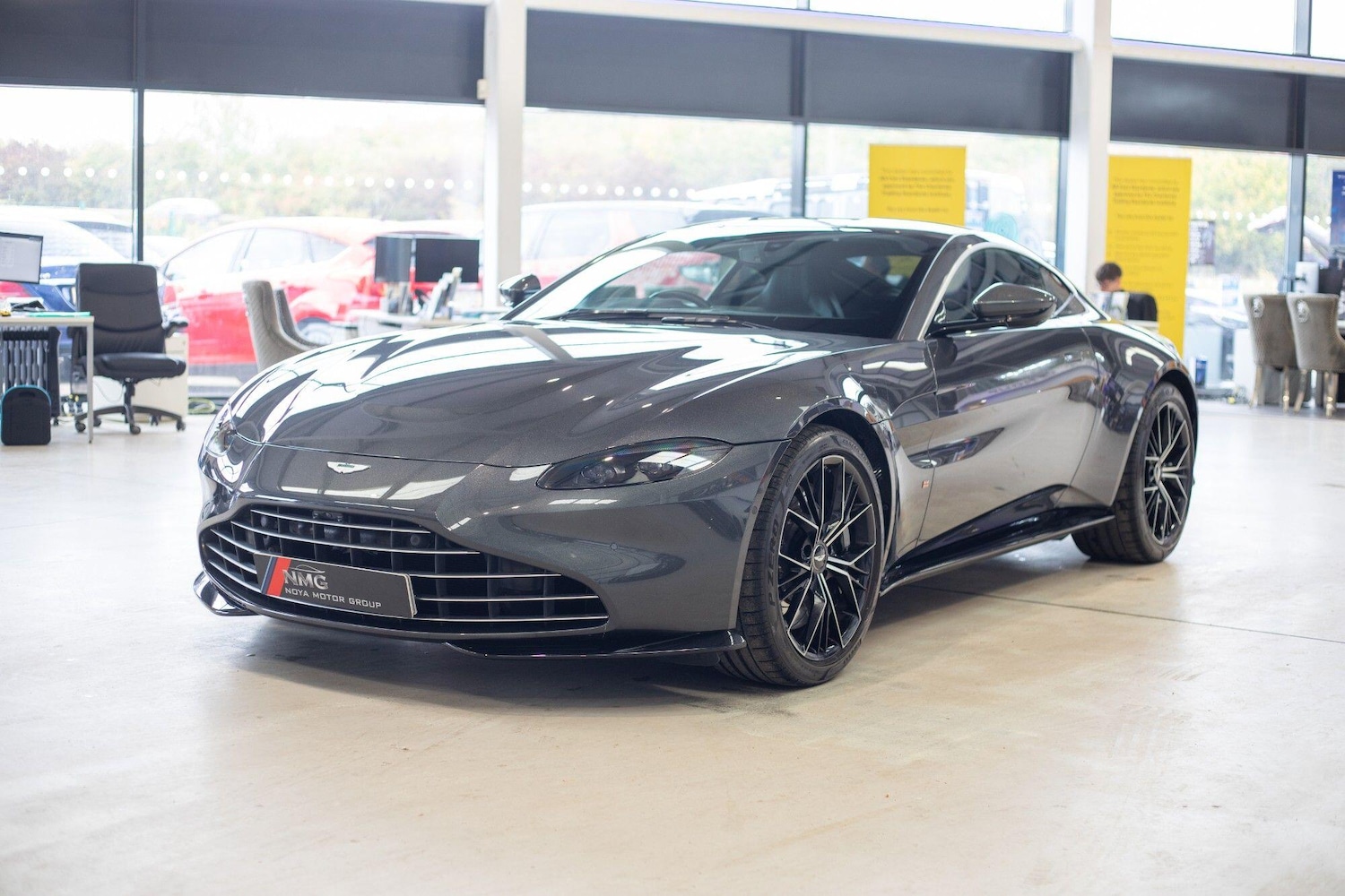 Used Land Rover Defender 2023 for sale - 76823695: Photo 10