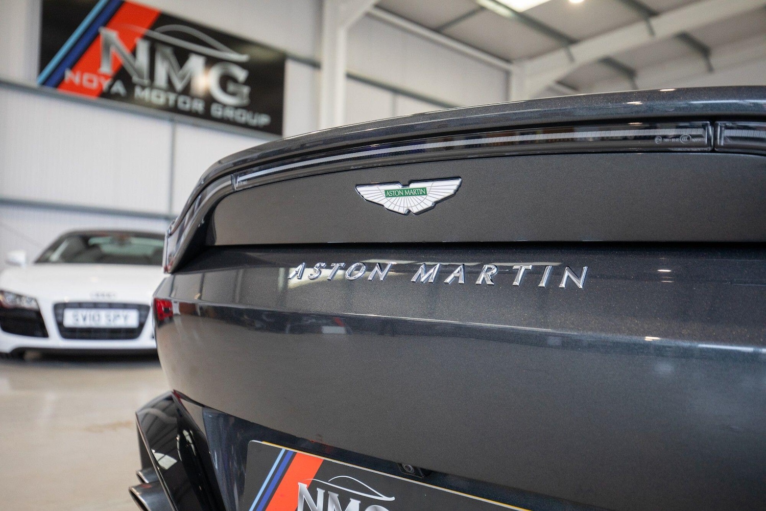 Used Land Rover Defender 2023 for sale - 76823695: Photo 12