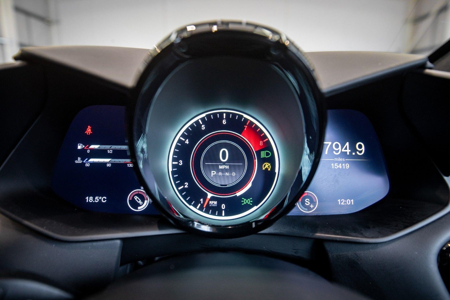 Used Land Rover Defender 2023 for sale - 76823695: Photo 21