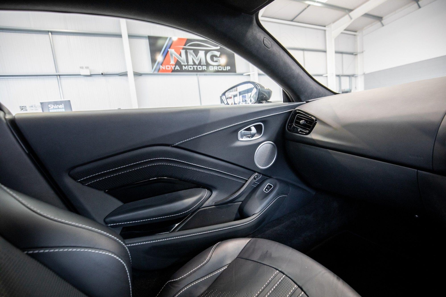 Used Land Rover Defender 2023 for sale - 76823695: Photo 38