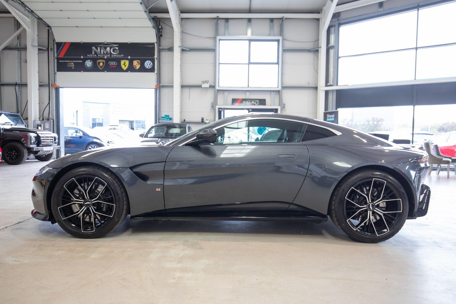 Used Land Rover Defender 2023 for sale - 76823695: Photo 40