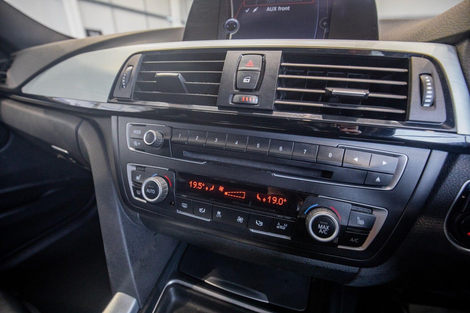 Used BMW 3 Series 2014 for sale - 77344003: Photo 23