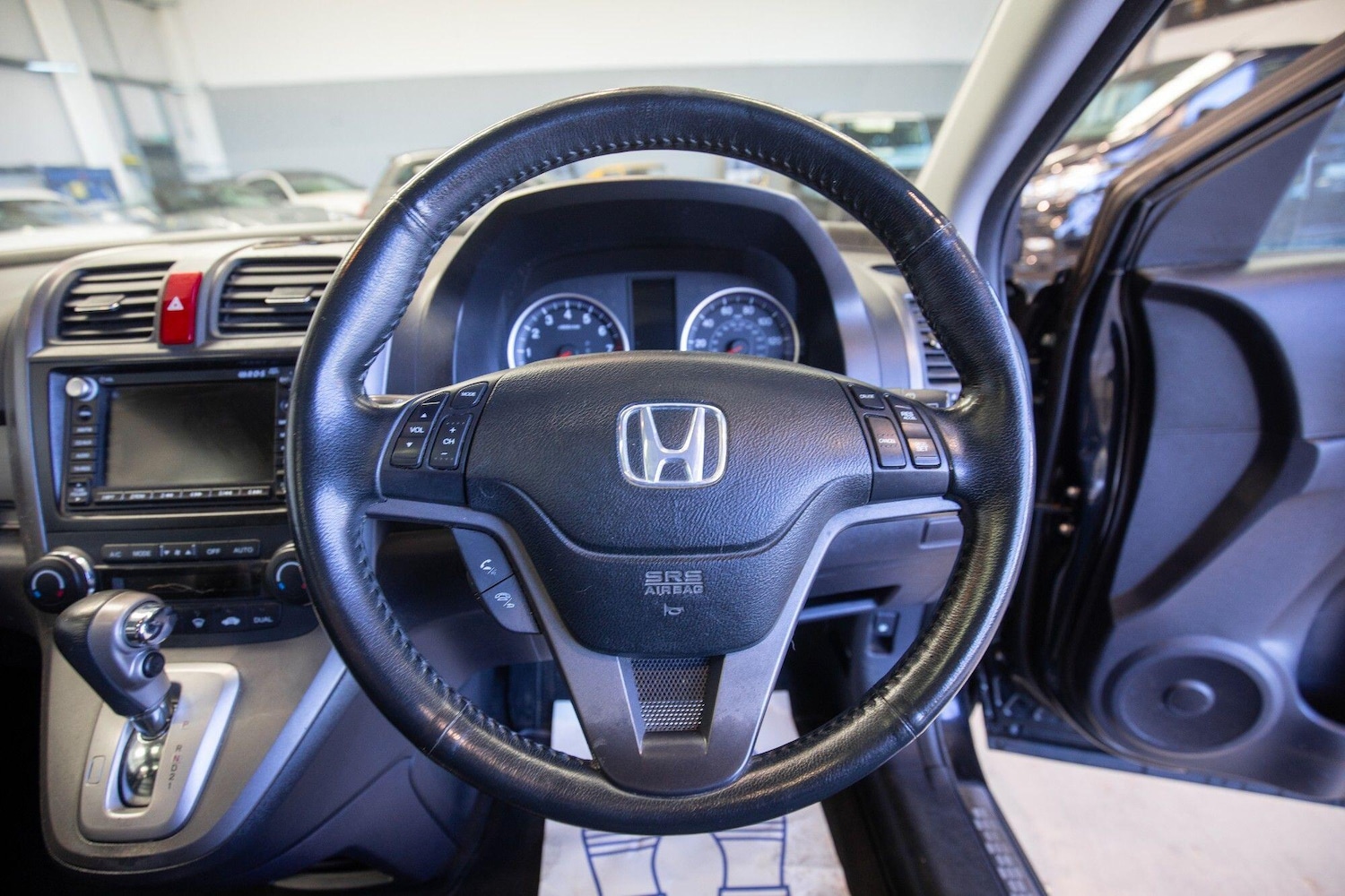 Used Honda CR-V for sale - 76824753: Photo 2