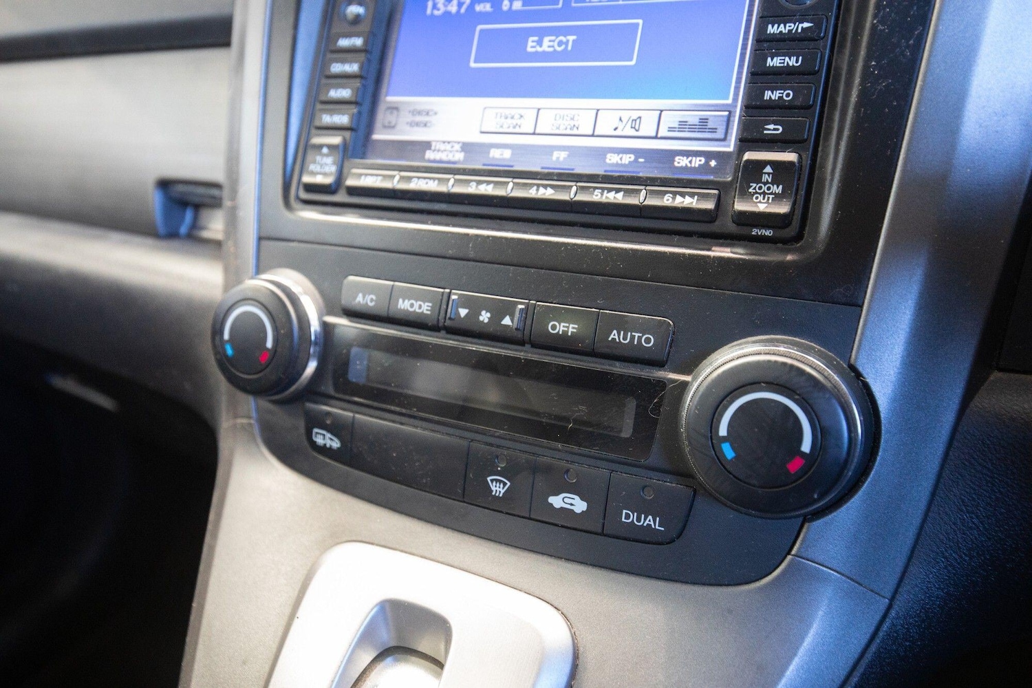 Used Honda CR-V for sale - 76824753: Photo 32