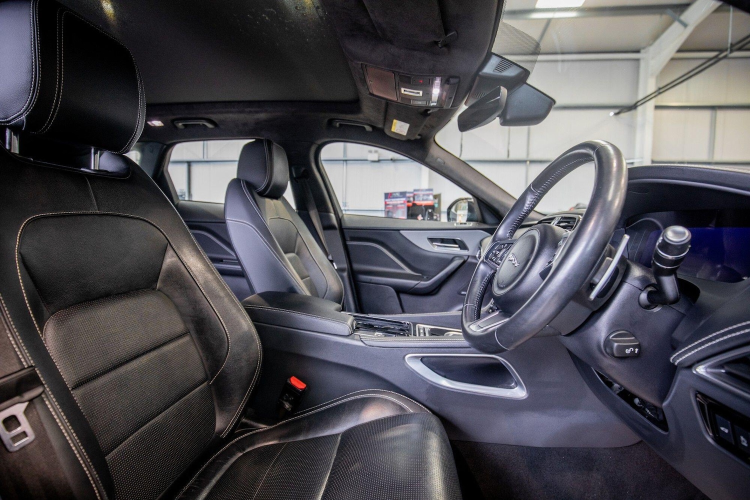 Used Jaguar F-Pace 2020 for sale - 77611842: Photo 17