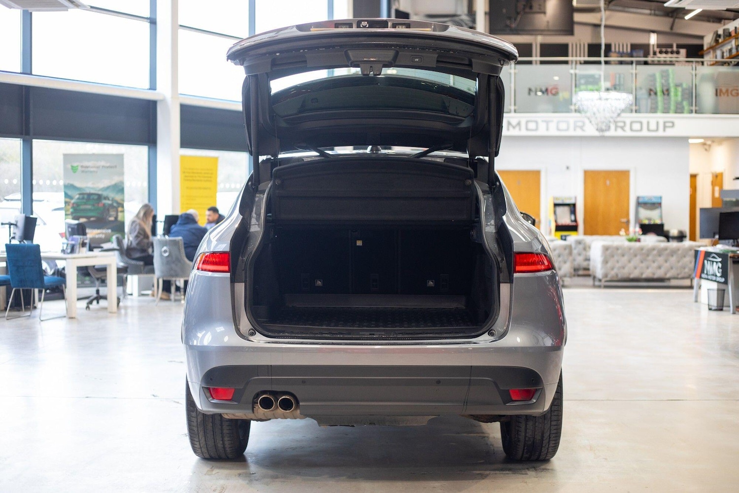 Used Jaguar F-Pace 2020 for sale - 77611842: Photo 41