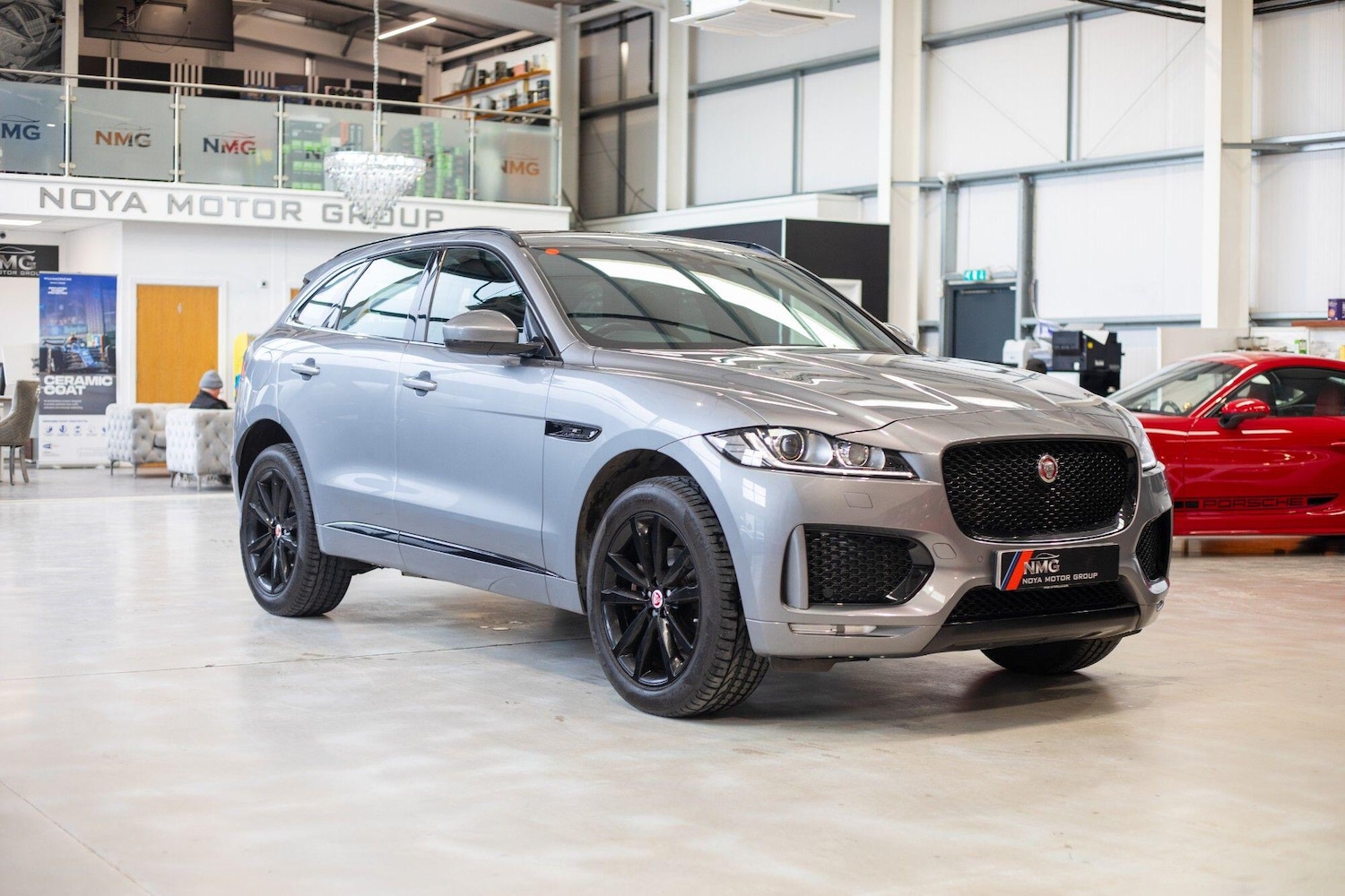 Used Jaguar F-Pace 2020 for sale - 77611842: Photo 8