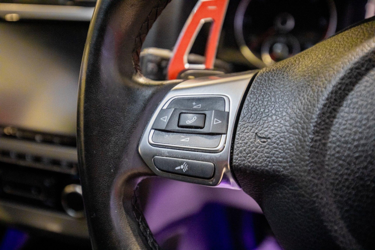 Used Volkswagen Scirocco 2011 for sale - 77412094: Photo 16