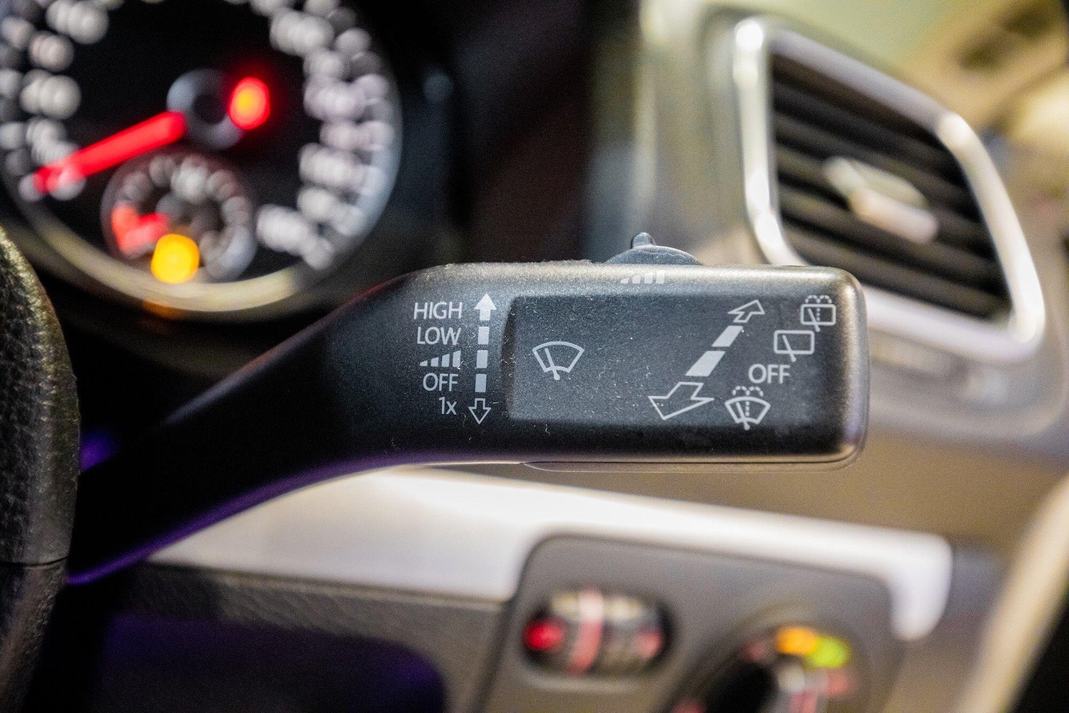 Used Volkswagen Scirocco 2011 for sale - 77412094: Photo 19