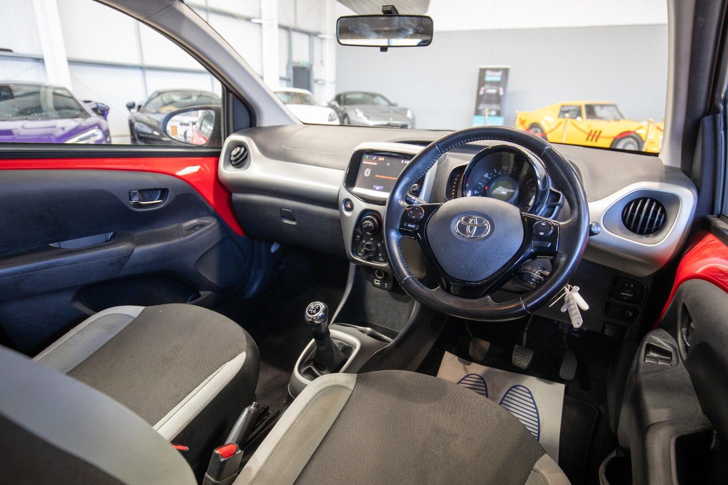 Used Toyota AYGO for sale - 76850507: Photo 12