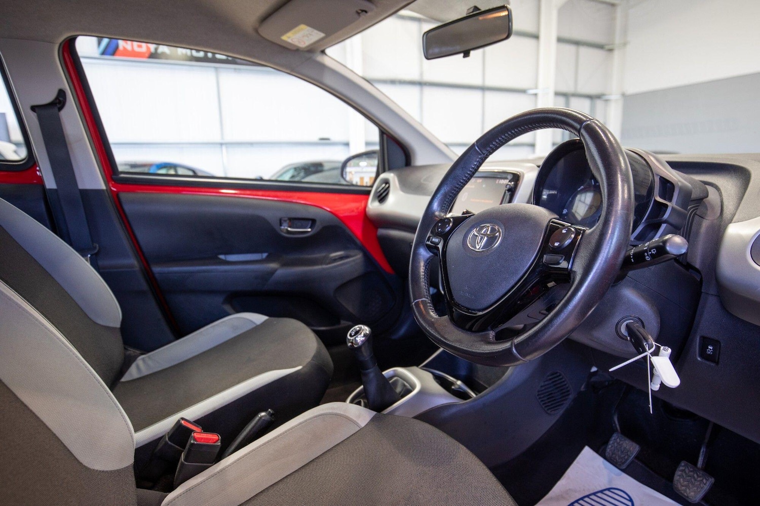 Used Toyota AYGO for sale - 76850507: Photo 14