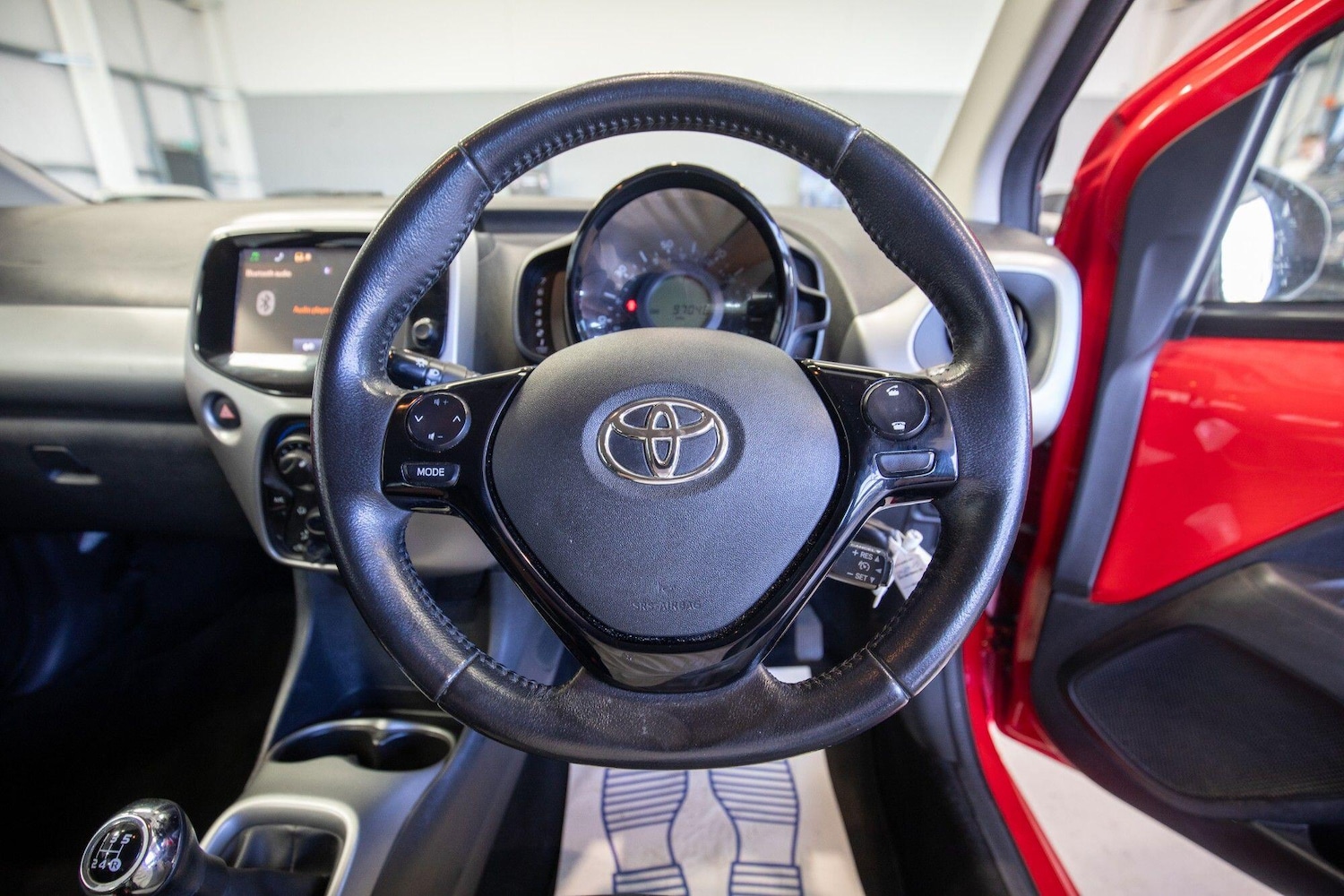 Used Toyota AYGO for sale - 76850507: Photo 15