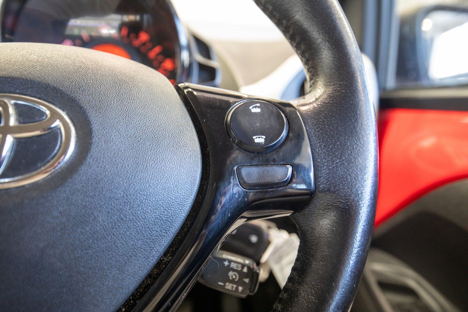 Used Toyota AYGO for sale - 76850507: Photo 29