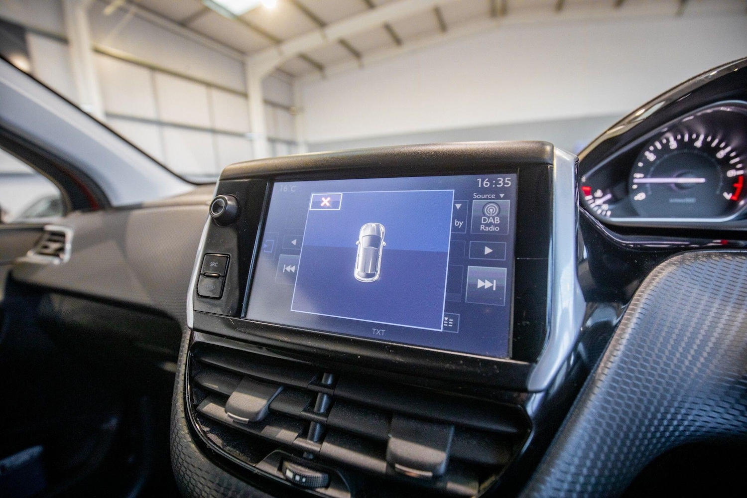 Used Peugeot 208 for sale - 76824516: Photo 27