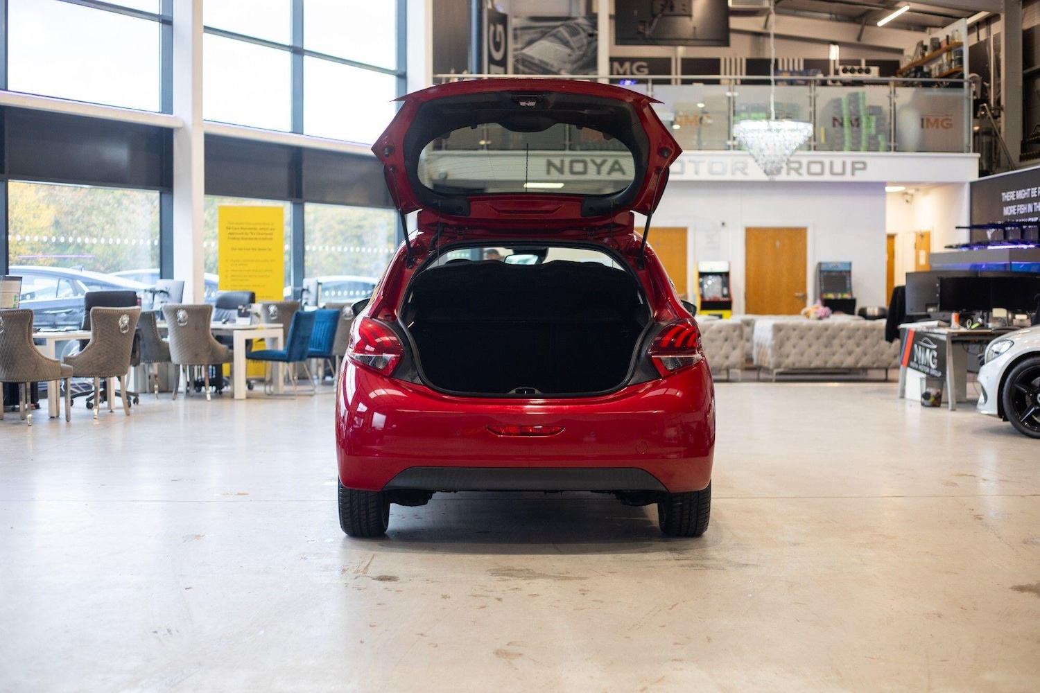 Used Peugeot 208 for sale - 76824516: Photo 38