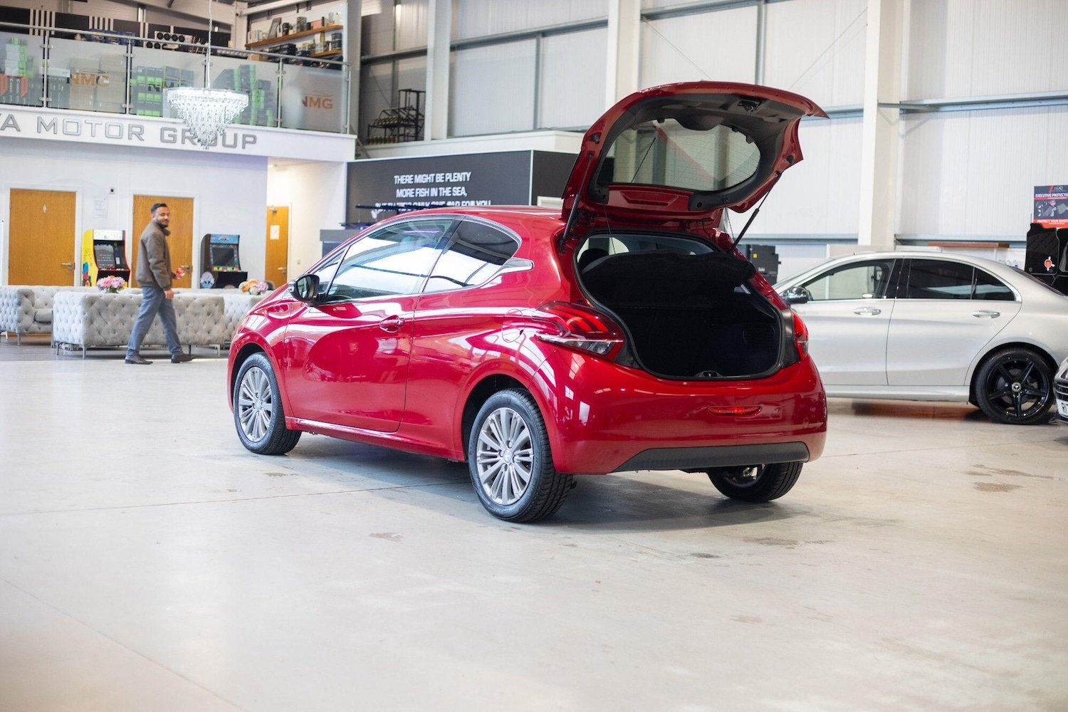 Used Peugeot 208 for sale - 76824516: Photo 39