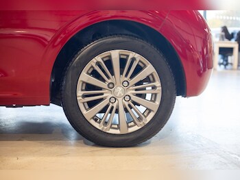 Used Peugeot 208 2015 for sale - 76824516: Photo