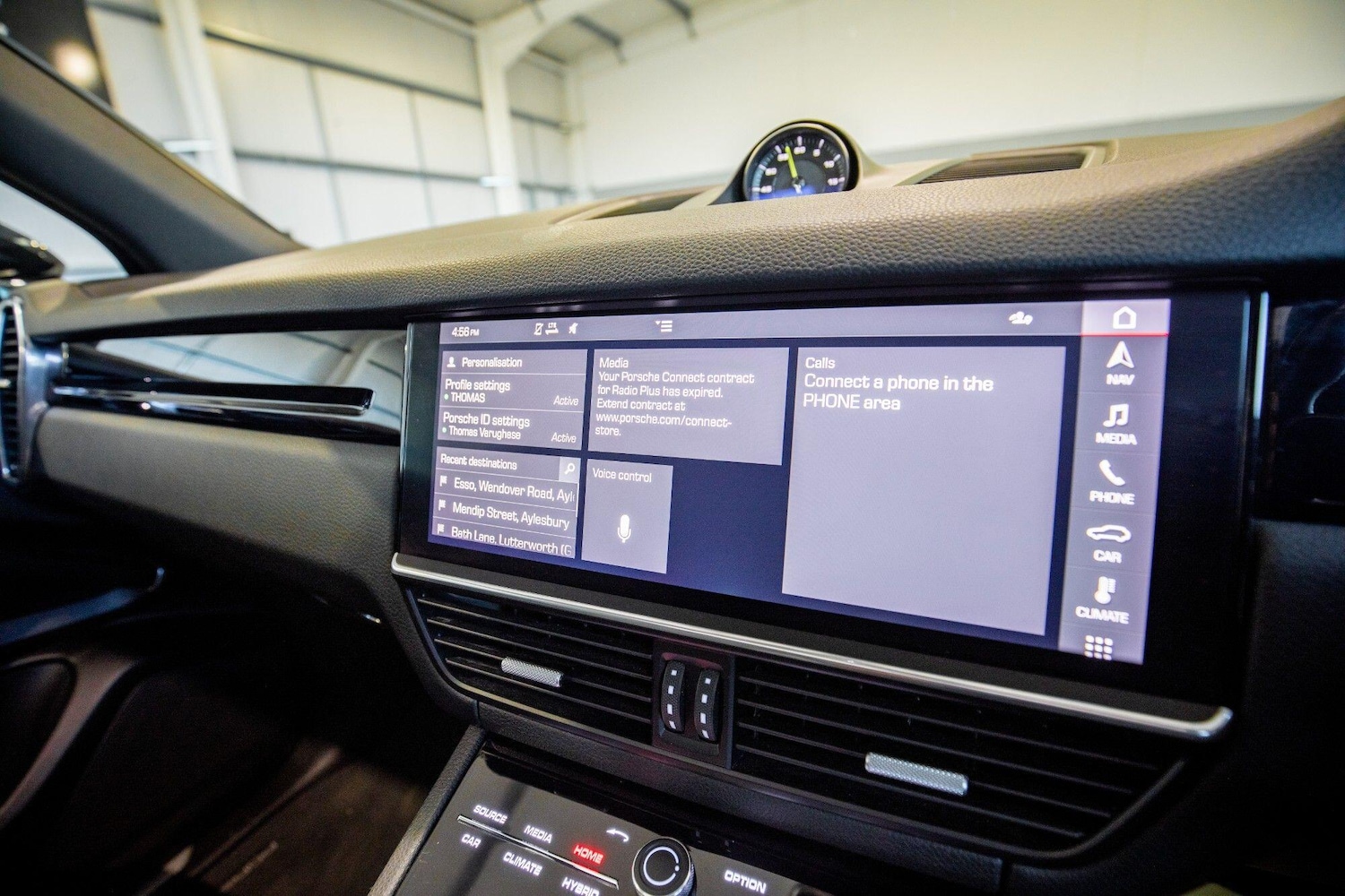 Used Porsche Cayenne 2020 for sale - 76824551: Photo 28