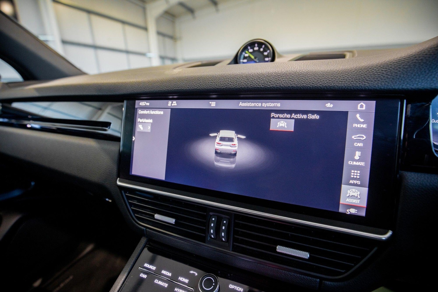 Used Porsche Cayenne 2020 for sale - 76824551: Photo 34