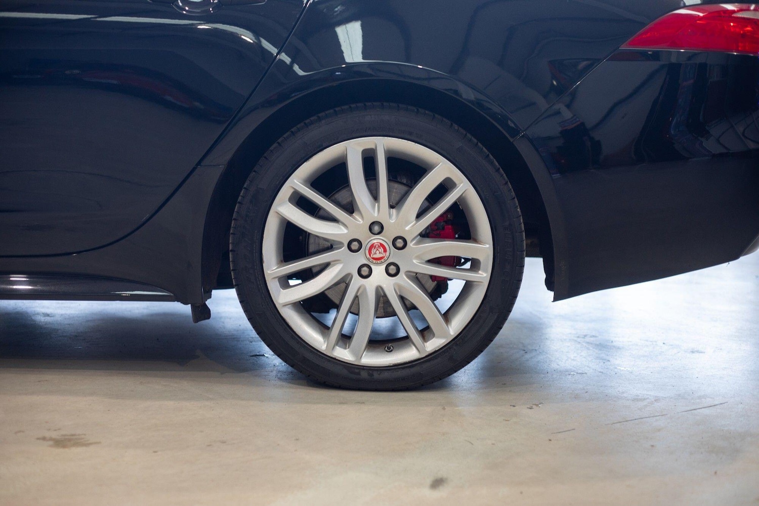 Used Jaguar XF for sale - 76824656: Photo 4