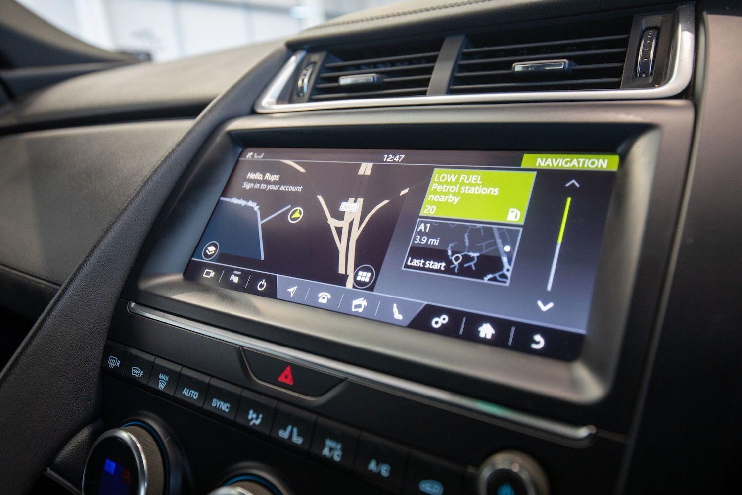 Used Jaguar E-Pace 2018 for sale - 76825250: Photo 22