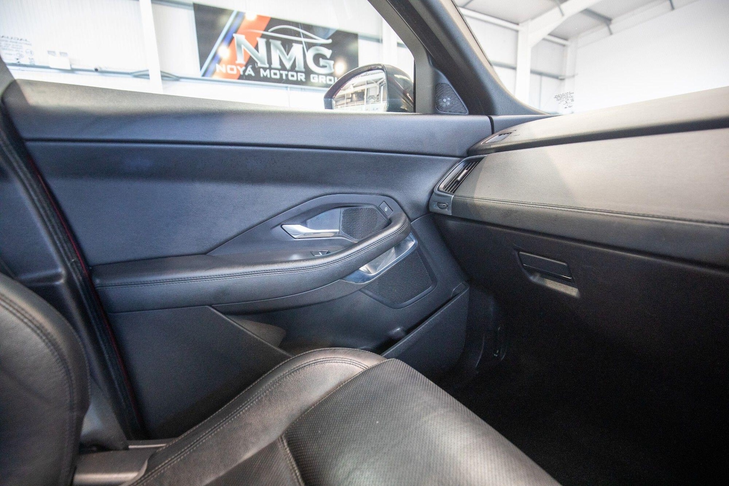 Used Jaguar E-Pace 2018 for sale - 76825250: Photo 30