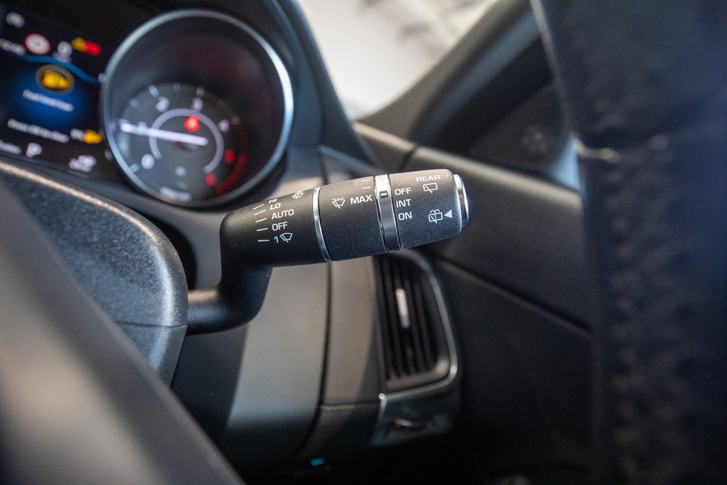 Used Jaguar E-Pace 2018 for sale - 76825250: Photo 32