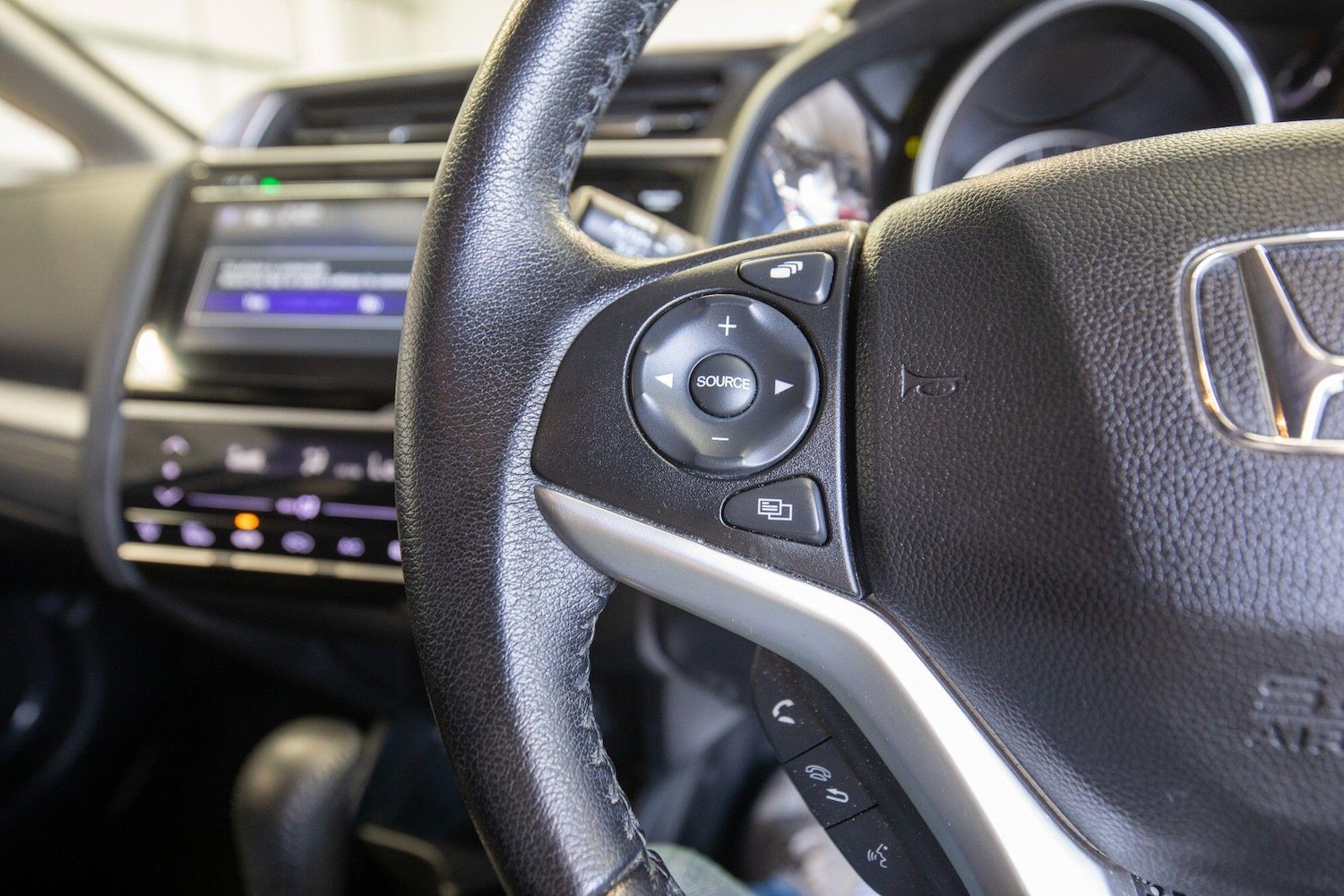 Used Honda Jazz 2016 for sale - 76825056: Photo 28