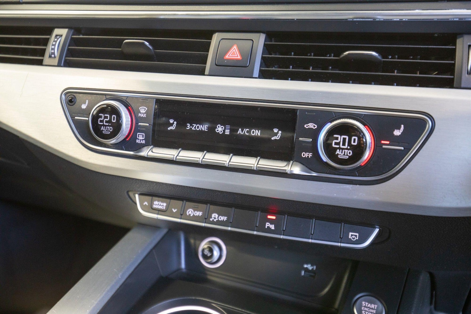 Used Audi A4 2018 for sale - 78204404: Photo 24