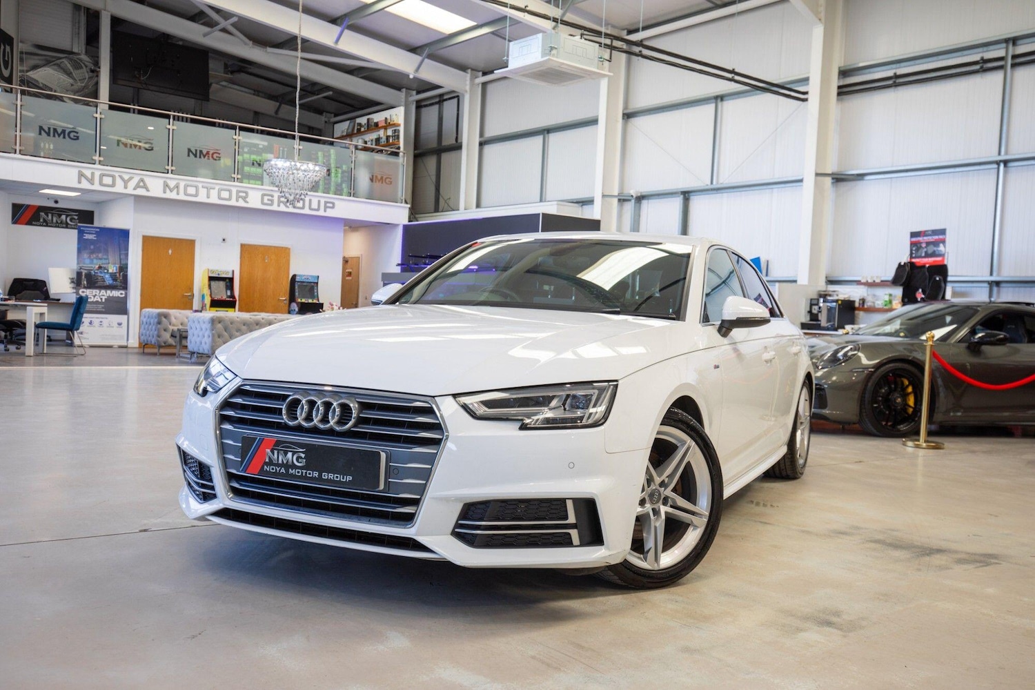 Used Audi A4 2018 for sale - 78204404: Photo 4