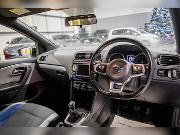 Used Volkswagen Polo 2017 for sale - 77469174: Photo