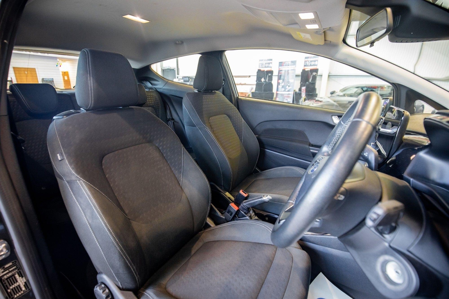 Used Ford Fiesta for sale - 76824094: Photo 3