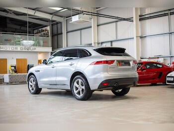 Used Jaguar F-Pace 2018 for sale - 78382263: Photo
