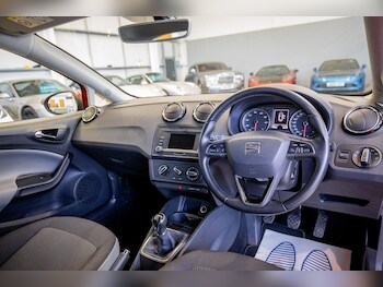 Used SEAT Ibiza 2015 for sale - 76825103: Photo